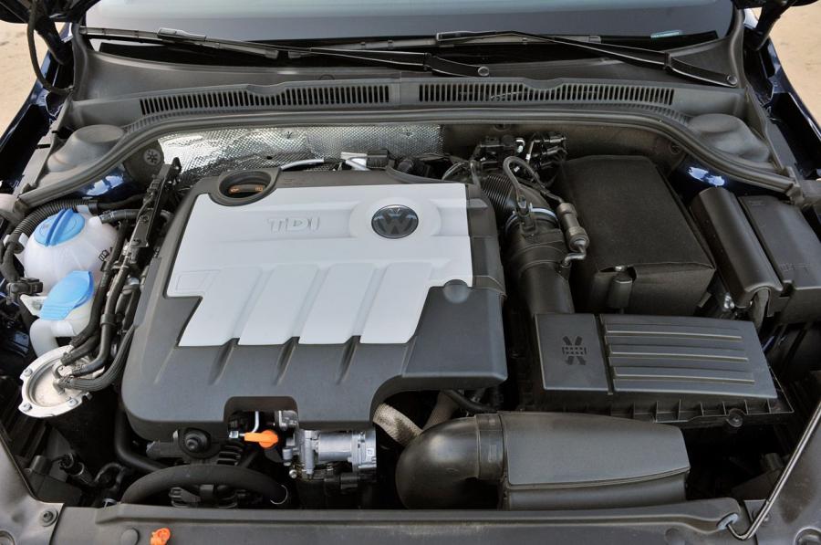  Volkswagen Jetta TDi 2011 года  (фото 42 из 120)